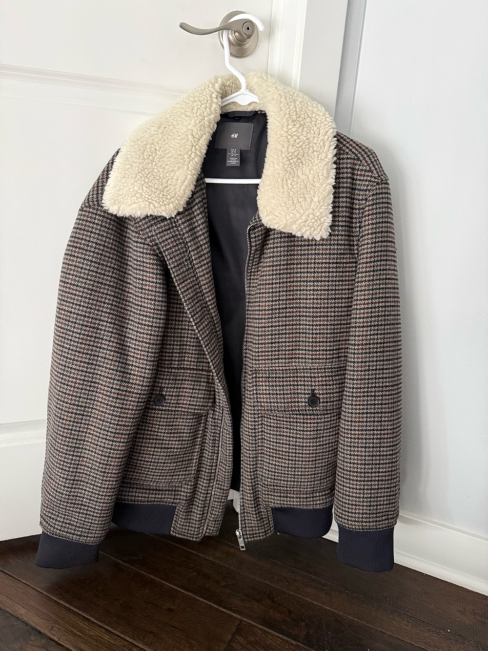 H&M Men's Brown Houndstooth Bomber Jacket with Cream Sherpa Collar